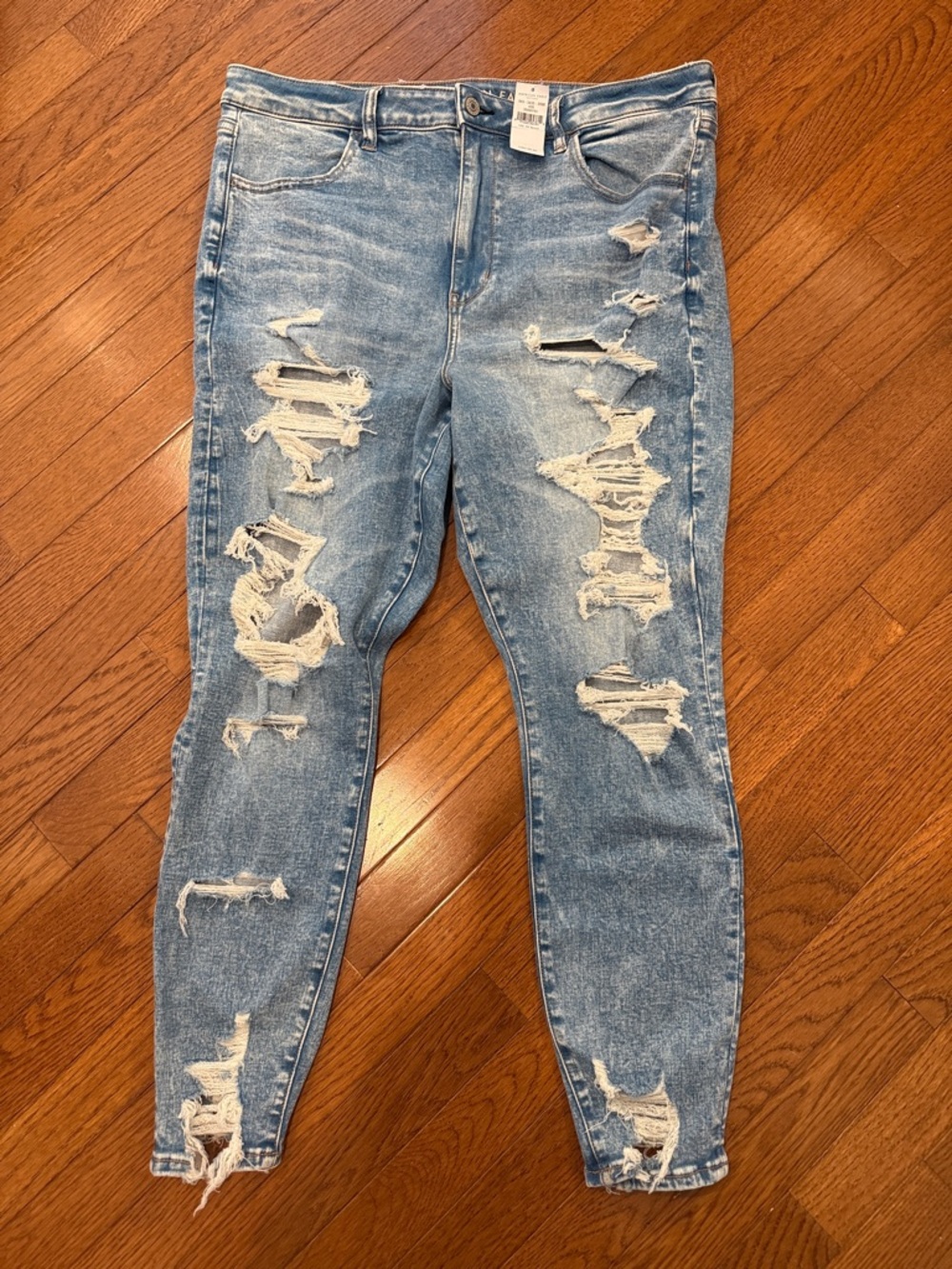 American Eagle Outfitters Light Blue Super High Rise Jeggings size 18 short